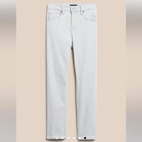 Banana Republic Slim Jean - Picture 6 of 16